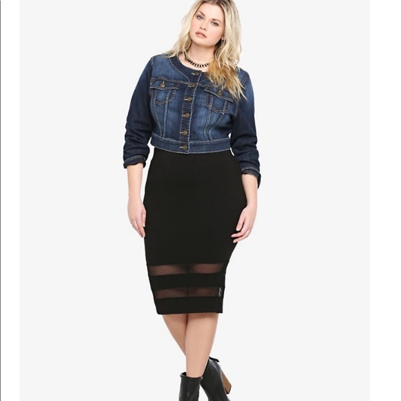 ladies white collarless denim jacket